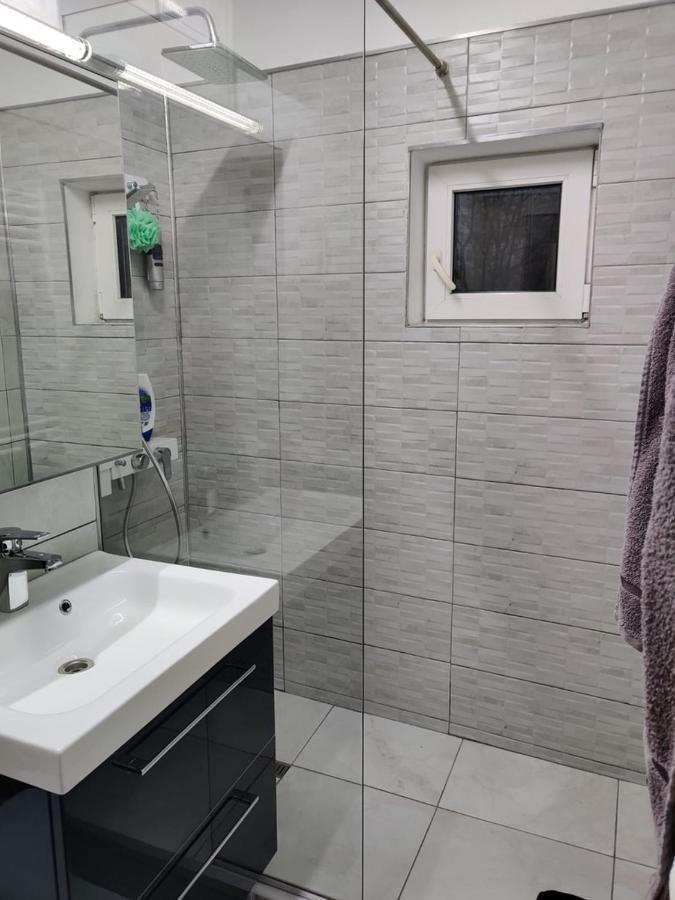 Mdm Apartment Cluj-Napoca Esterno foto